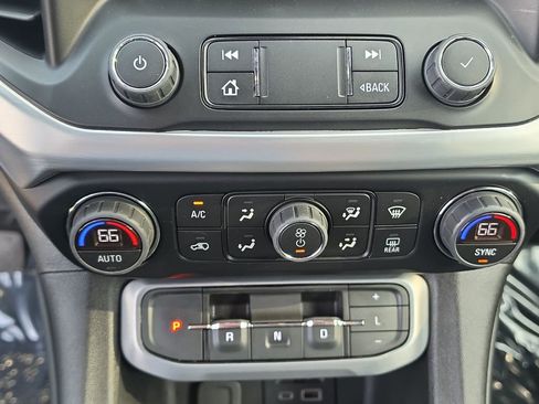 Used 2023 GMC Acadia SLE w/ Driver Convenience Package AWD/4WD image 25