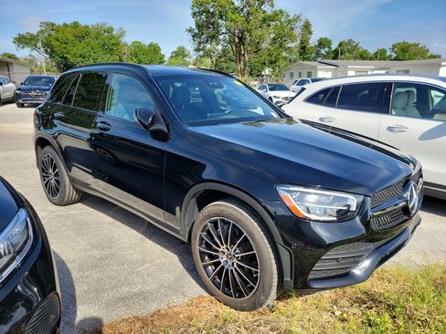 Certified 2022 Mercedes-Benz GLC 300 image 2