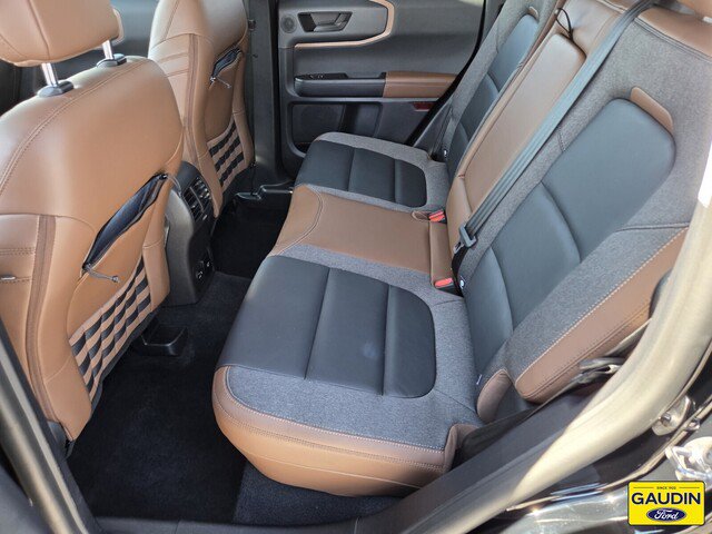 Certified 2023 Ford Bronco Sport Outer Banks w/ Tech Package AWD/4WD image 12