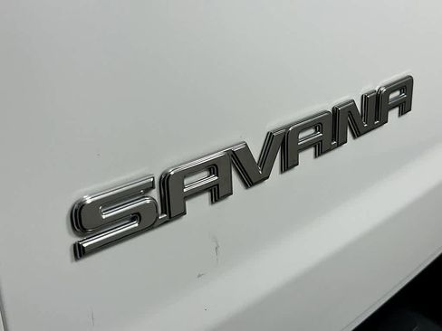 Used 2023 GMC Savana 2500 RWD image 7