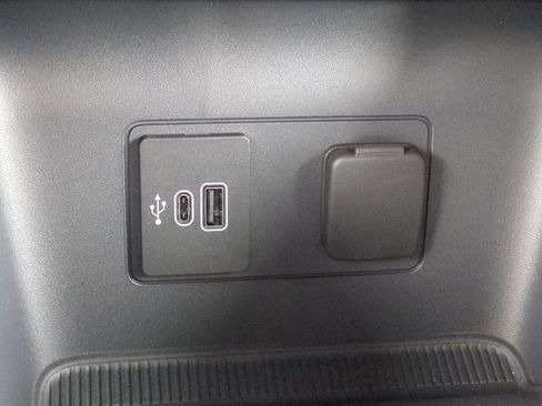 New 2026 Ford Explorer Platinum w/ LUX Leather Package image 23