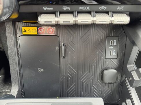 New 2026 Toyota Tacoma SR5 image 32