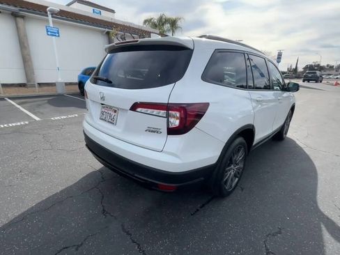 Used 2022 Honda Pilot Sport image 8