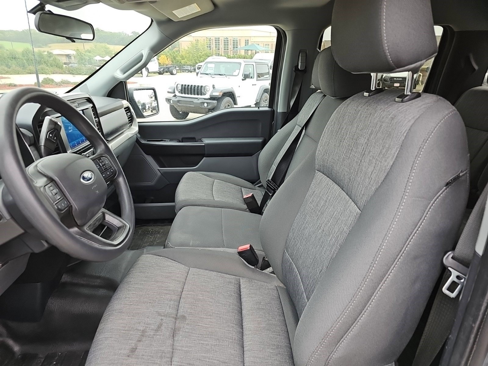 Used 2021 Ford F150 XL w/ Equipment Group 101A High AWD/4WD image 17