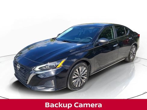 Certified 2024 Nissan Altima 2.5 SV FWD image 4