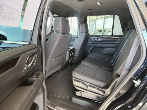 Used 2024 GMC Yukon SLE w/ Max Trailering Package image 7