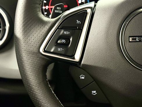 Used 2018 Chevrolet Camaro SS RWD image 17