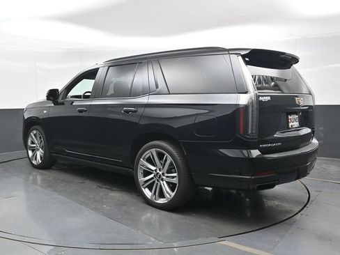 Used 2025 Cadillac Escalade Sport w/ Touring Package AWD/4WD image 2