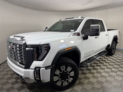 New 2025 GMC Sierra 2500 Denali w/ Technology Package