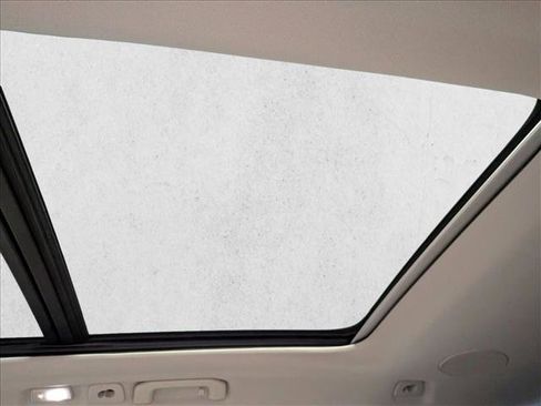 New 2026 Volvo XC60 B5 Ultra w/ Climate Package image 18