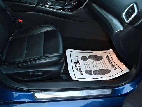 Used 2017 Nissan Maxima 3.5 SV image 34