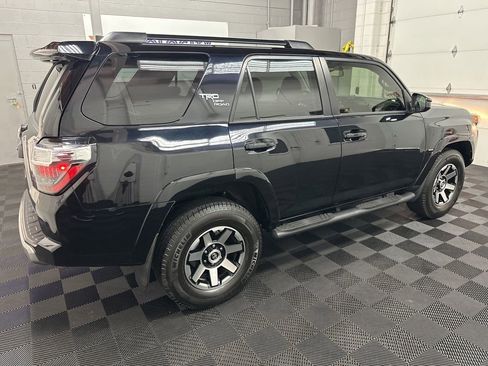 Used 2019 Toyota 4Runner TRD Off-Road AWD/4WD image 11
