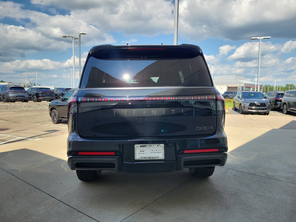New 2027 INFINITI QX80 Autograph AWD/4WD image 4