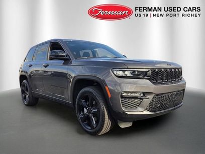 Certified 2025 Jeep Grand Cherokee Limited w/ Black Appearance Package