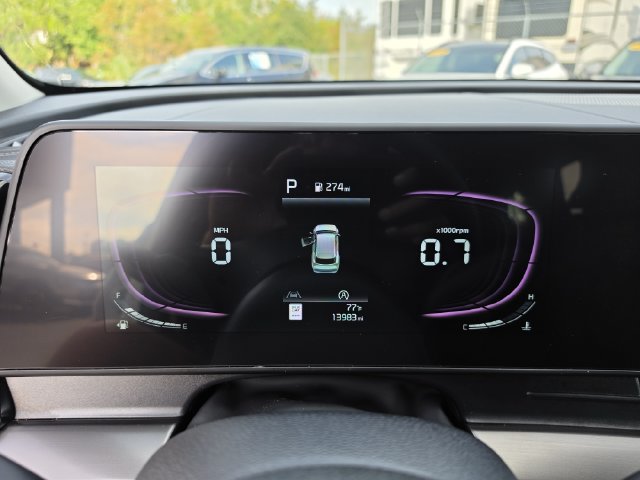 Used 2025 Kia Sportage EX FWD image 41