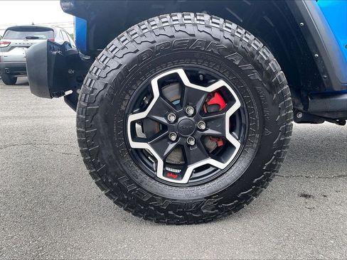 Used 2021 Jeep Gladiator Rubicon AWD/4WD image 22