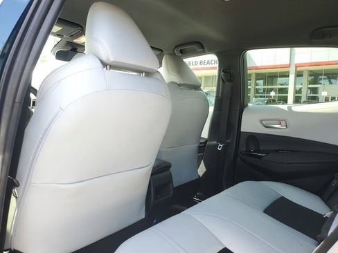 Used 2019 Toyota Corolla XSE image 9