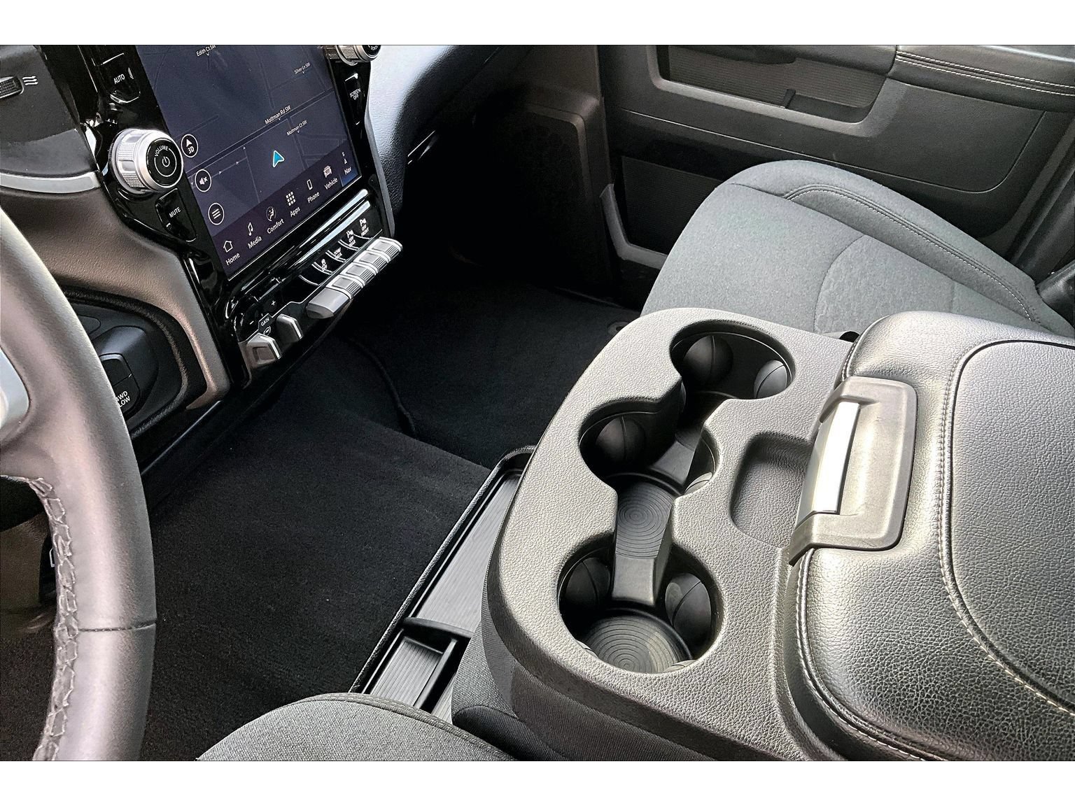 Used 2025 RAM 2500 Big Horn AWD/4WD image 17