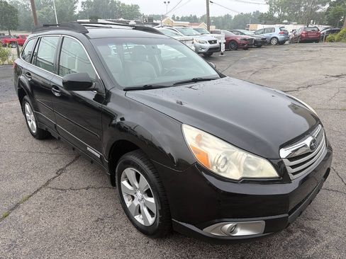 Used 2012 Subaru Outback 2.5i AWD/4WD image 2