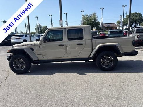 Used 2022 Jeep Gladiator Rubicon w/ LED Lighting Group AWD/4WD image 5