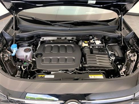 New 2026 Volkswagen Tiguan SEL R-Line AWD/4WD image 12