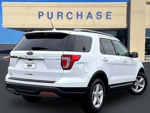 Used 2019 Ford Explorer XLT w/ Equipment Group 202A FWD image 6