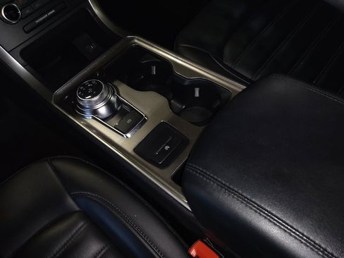 Used 2024 Ford Edge SEL image 26