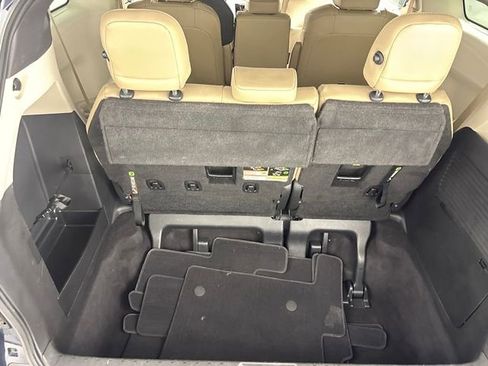 Used 2022 Toyota Sienna XLE FWD image 15