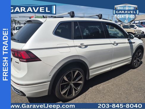 Used 2024 Volkswagen Tiguan SEL R-Line AWD/4WD image 11