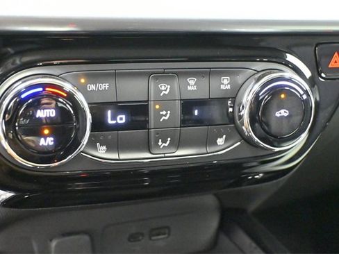 New 2025 Chevrolet Trax LT w/ Driver Confidence Package image 21