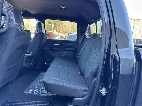 New 2026 RAM 1500 Express image 7