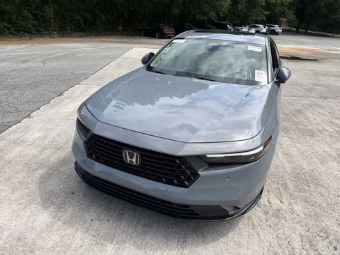 Used 2023 Honda Accord EX-L image 4