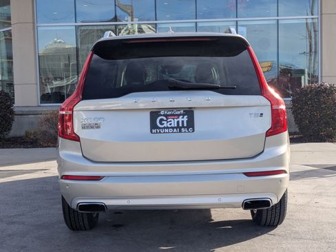 Used 2016 Volvo XC90 T5 Momentum image 5