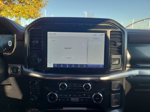 Certified 2022 Ford F150 Lariat w/ Equipment Group 502A High image 12