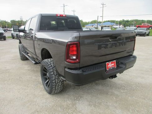 New 2026 RAM 2500 Tradesman AWD/4WD image 9