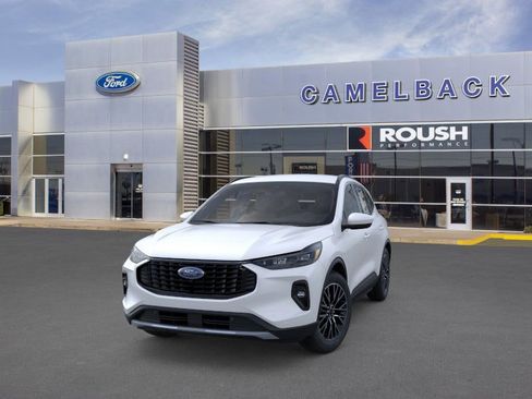 New 2026 Ford Escape Base w/ PHEV Premium Package image 2