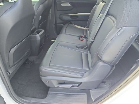 New 2027 Kia Telluride LX FWD image 16