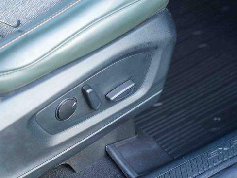 Used 2022 Ford Explorer Timberline image 21