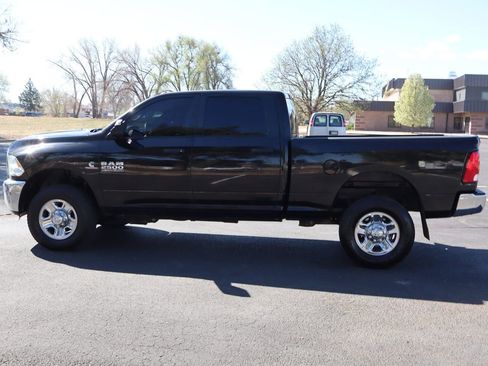 Used 2018 RAM 2500 Tradesman w/ Chrome Appearance Group image 9