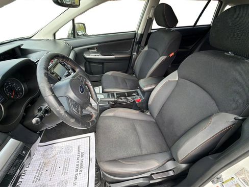 Used 2016 Subaru Crosstrek 2.0i Premium w/ Moonroof Package image 9