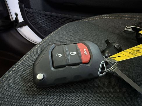 New 2026 Jeep Gladiator Sport image 25