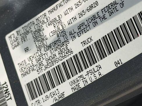 Certified 2025 Toyota Tundra Limited AWD/4WD image 25