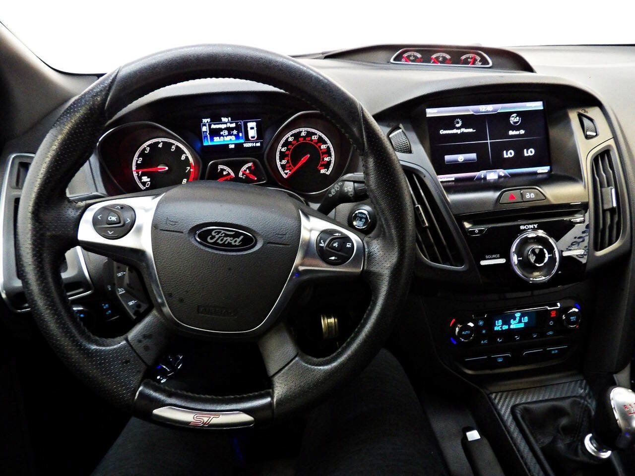 Used 2014 Ford Focus ST w/ Equipment Group 202A FWD image 16