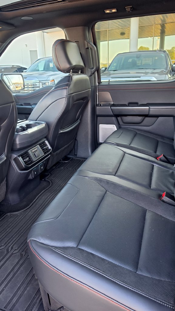 Used 2025 Ford F150 Raptor AWD/4WD image 10