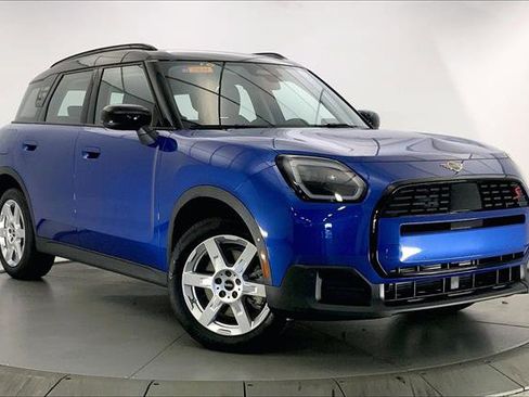 Certified 2025 MINI Cooper Countryman S image 1