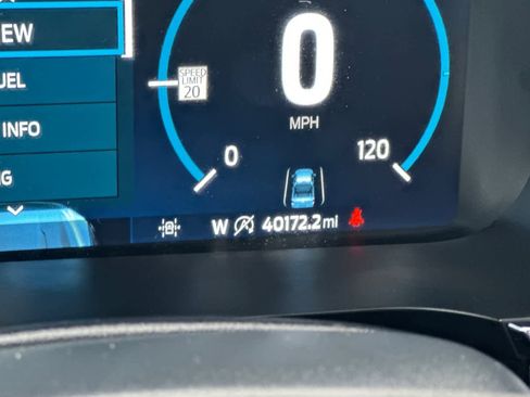 Certified 2023 Ford F150 Lariat w/ Equipment Group 502A High image 25