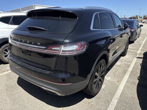 Used 2023 Lincoln Nautilus Reserve w/ Monochromatic Package AWD/4WD image 4