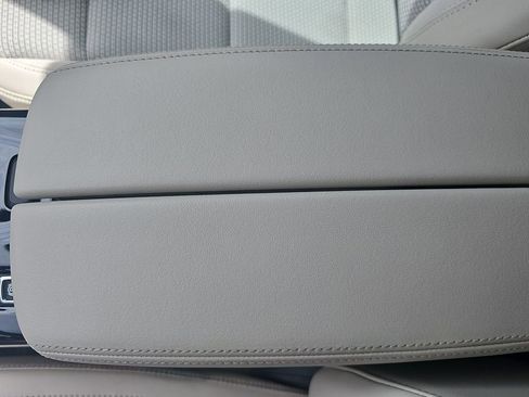Certified 2023 Buick Envision Preferred FWD image 27