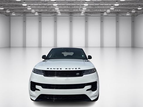 New 2026 Land Rover Range Rover Sport Dynamic SE image 2