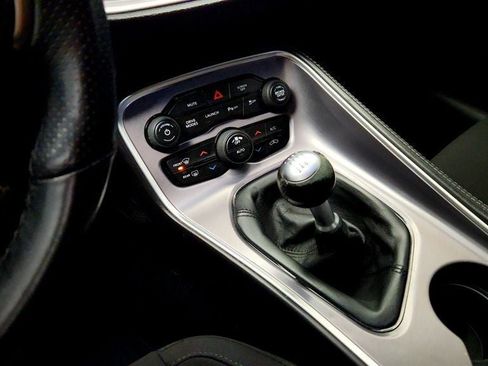 Used 2019 Dodge Challenger R/T Scat Pack RWD image 15